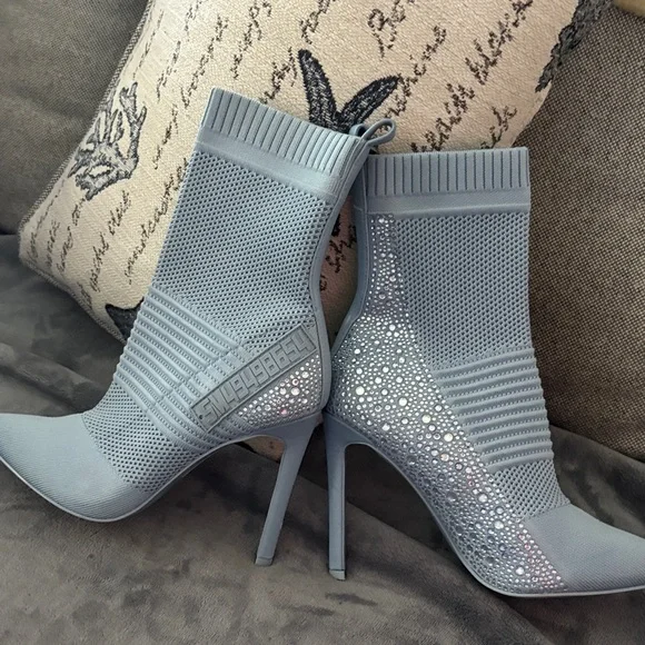 Steve Madden Light Blue Rhinestone Knit Sock Stiletto Boots - Picture 3 of 4